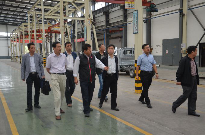 陜西省相關領導到通運集團調(diào)研